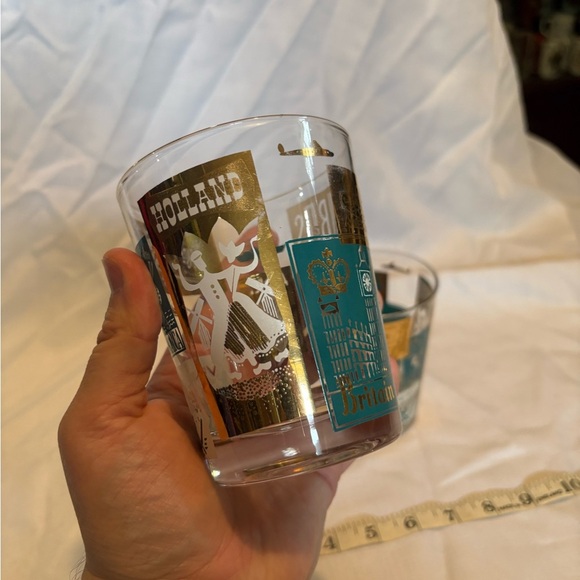 Vintage Vacation Libbey Glass Tumblers - Gold and Blue - Picture 4 of 9
